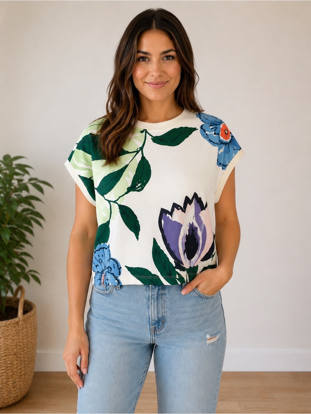 Truth by Republic Floral Boxy Crop Top XL NWT White Blue Green Cotton